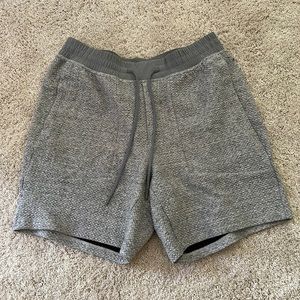 Lululemon At Ease Short 7" NWOT